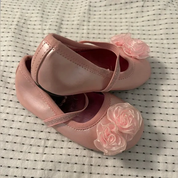 My First Stuart Weitzman - Baby Bella - Picture 2 of 2